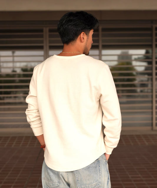 【アイボリー】ワッフルヘンリーネックT